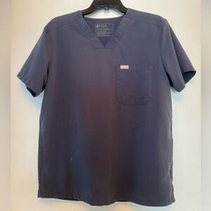 Figs Men's Chisec Three-Pocket Scrub Top, color: light navy, size S